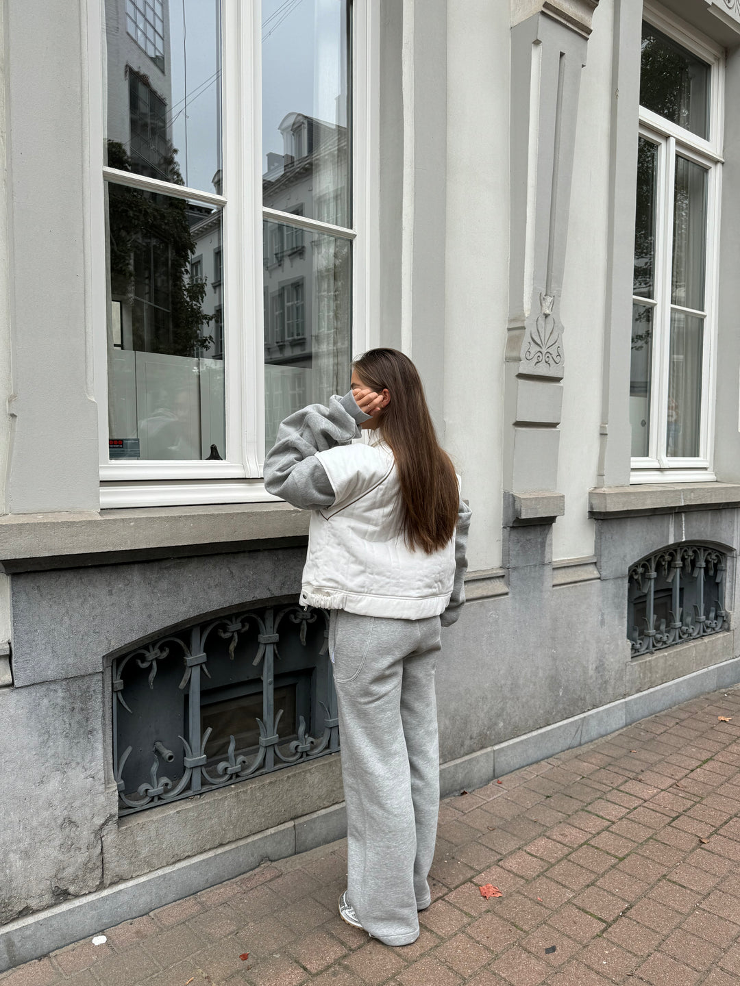 White Sleeveless Vest