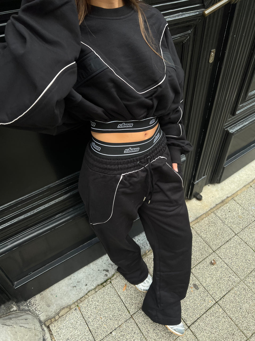 Black Beauty White Contour Sweatshirt