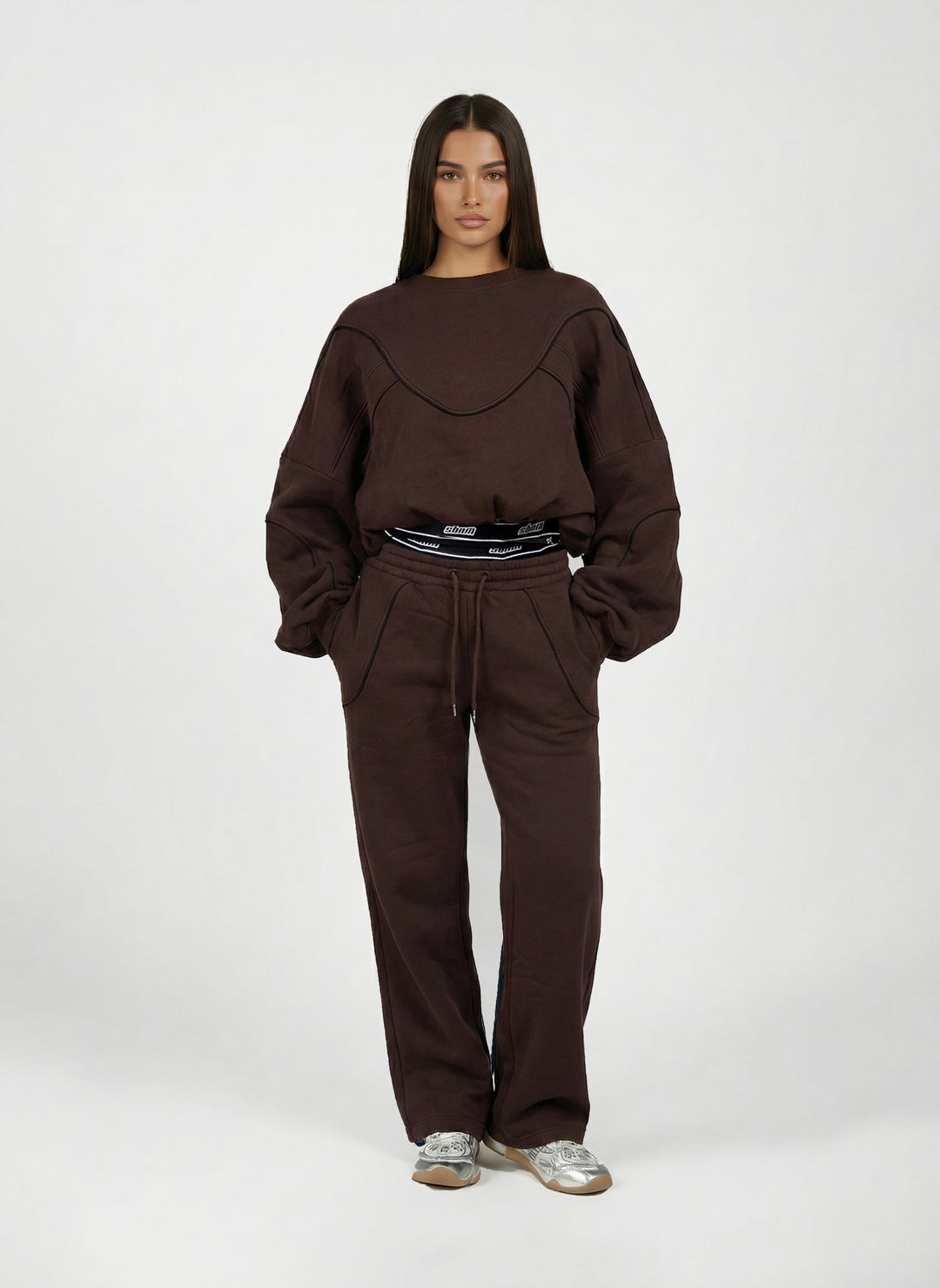 Brown contour sweatpants